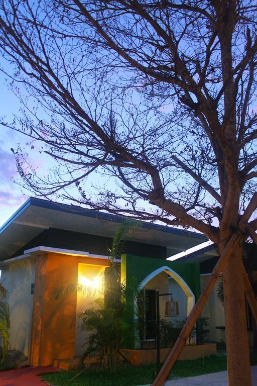 Fullhouse Resort Mae Suai Quarto foto